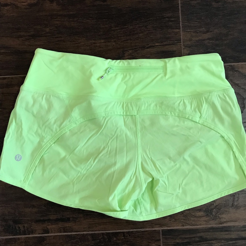 **SOLD** Barely worn bright green lululemon shorts
